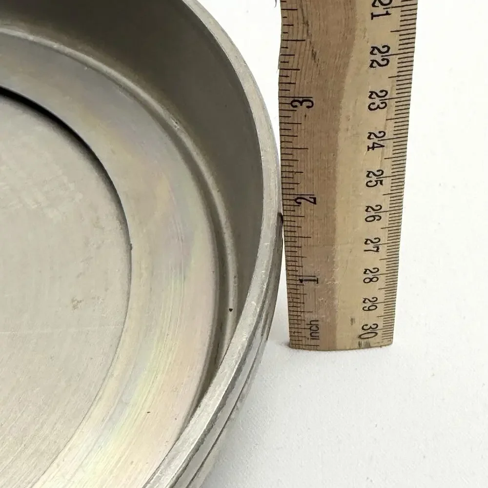 Vintage Mirro Aluminum 9.5” Round Cake Pan 1179M Made in USA Bakeware Spring